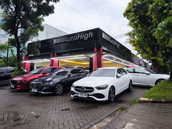 dealer mobil bekas autohigh bintaro